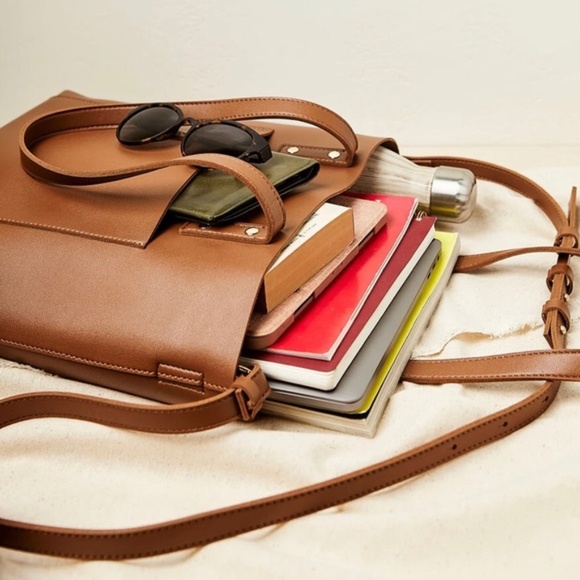 Henny Lev Vegan Leather 2-in-1 Everyday Tote - Picture 4 of 13